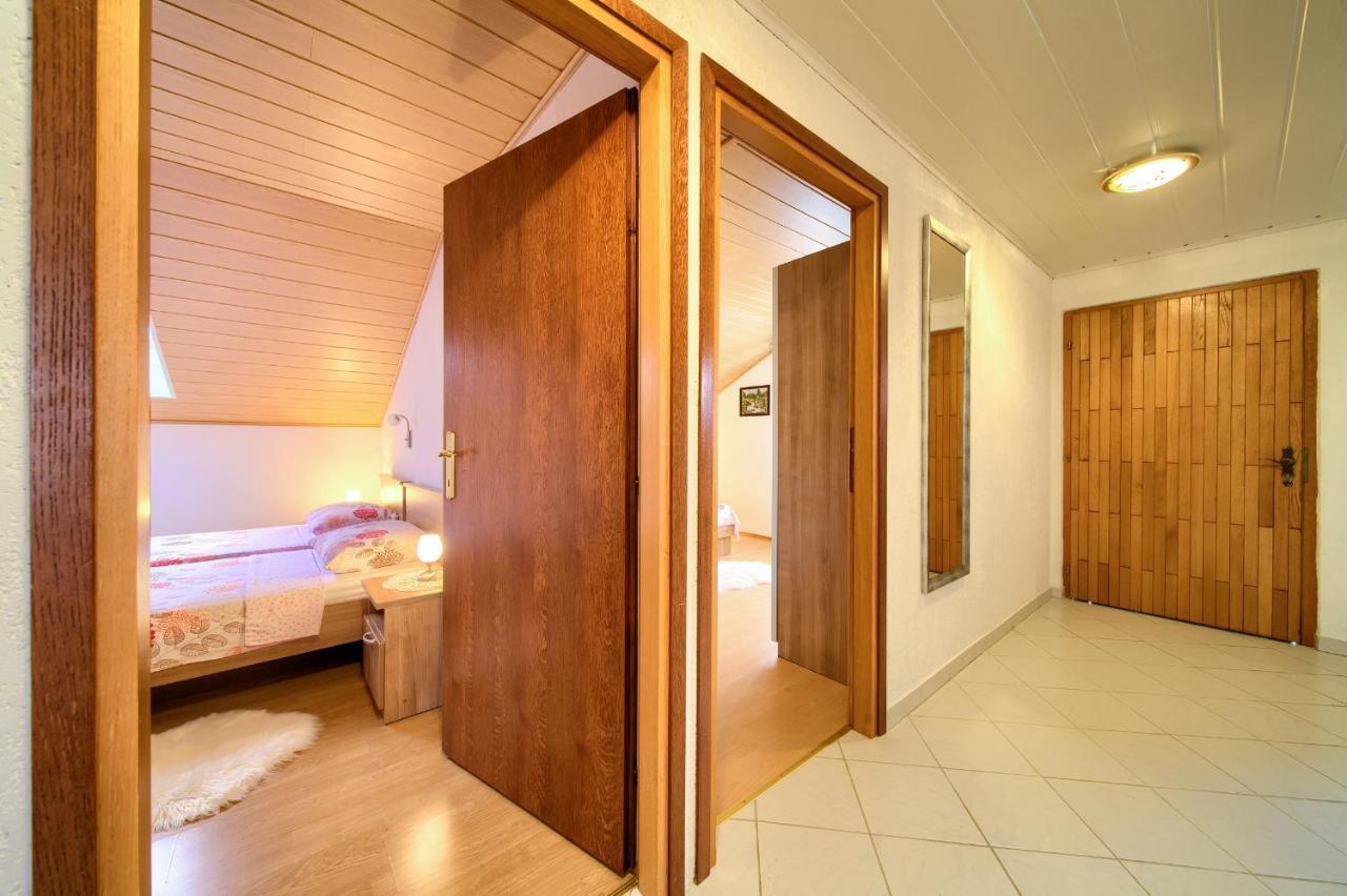 Apartment Mladen كرك المظهر الخارجي الصورة